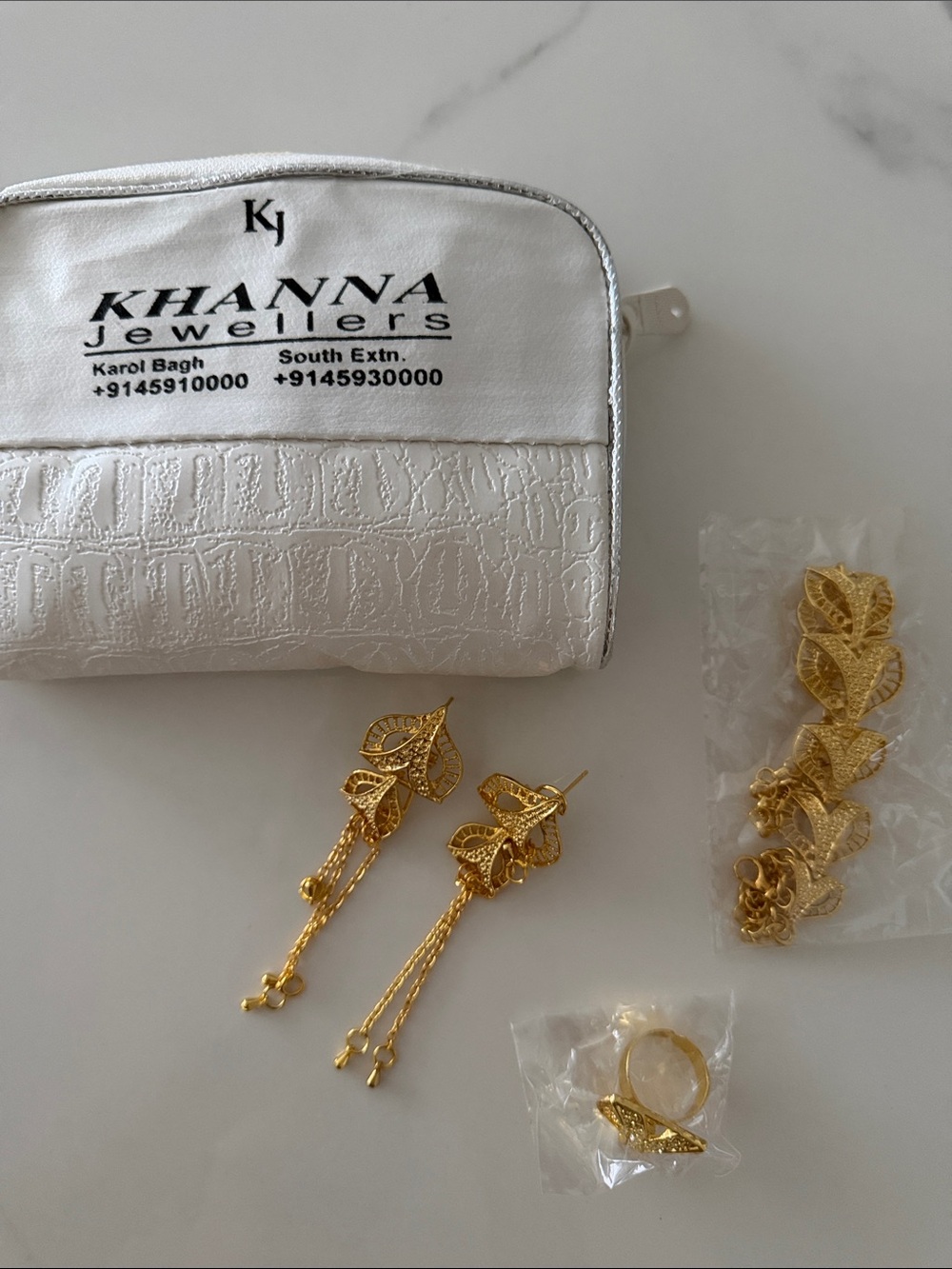 White Cosmetic Pouch with Gold Leaf Jewelry Set